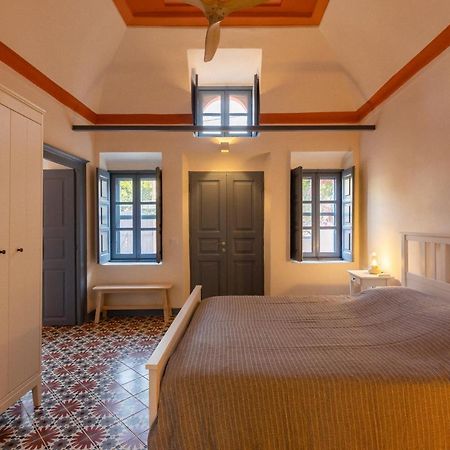 St.Mammas Traditional Apartment Mesaria Eksteriør bilde